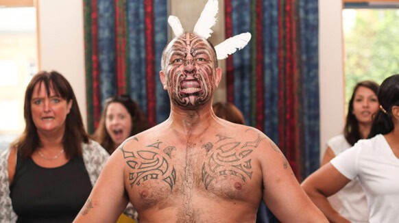 Kunst teambuilding teambulding musik haka ansigt