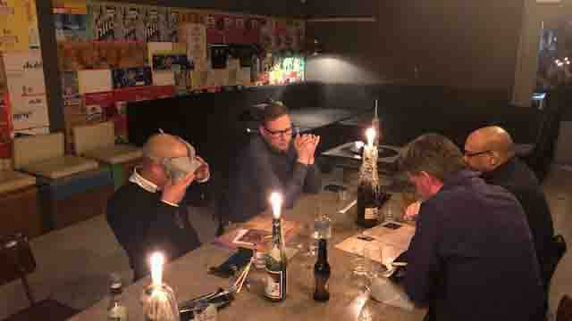 virtuel reality teambuildingøvelser firma arrangement online middag